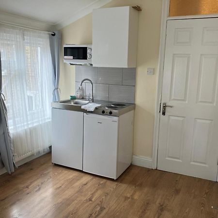 Specious Studio Flats London Ngoại thất bức ảnh