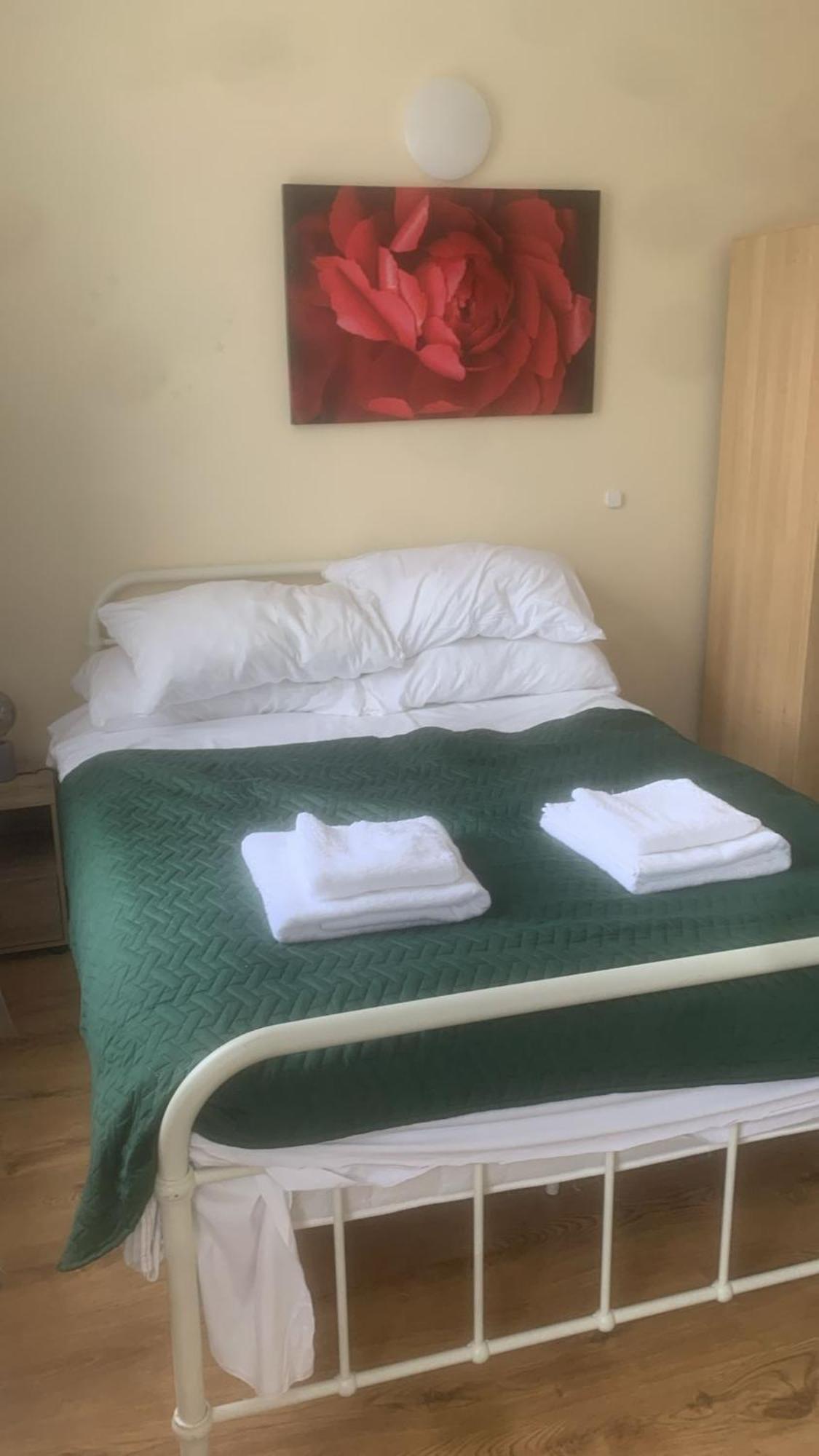 Specious Studio Flats London Ngoại thất bức ảnh
