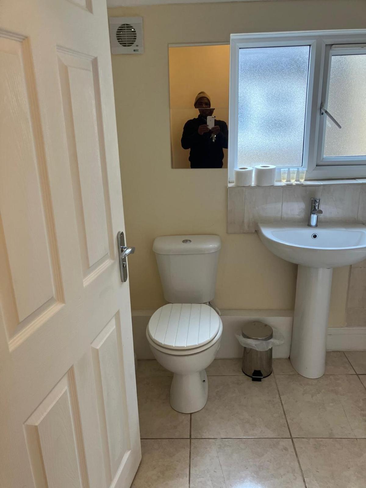 Specious Studio Flats London Ngoại thất bức ảnh