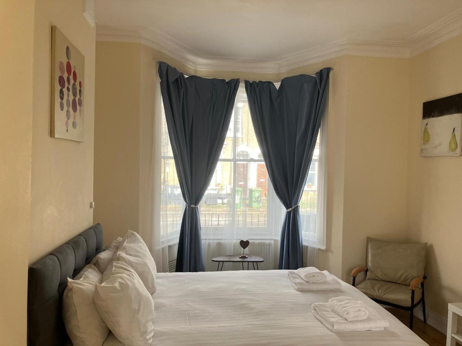 Specious Studio Flats London Ngoại thất bức ảnh
